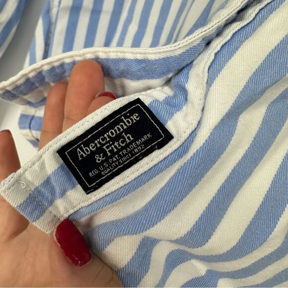 Abercrombie & Fitch Striped Women’s Blue White Cropped Shirt Size XS - Picture 7 of 7